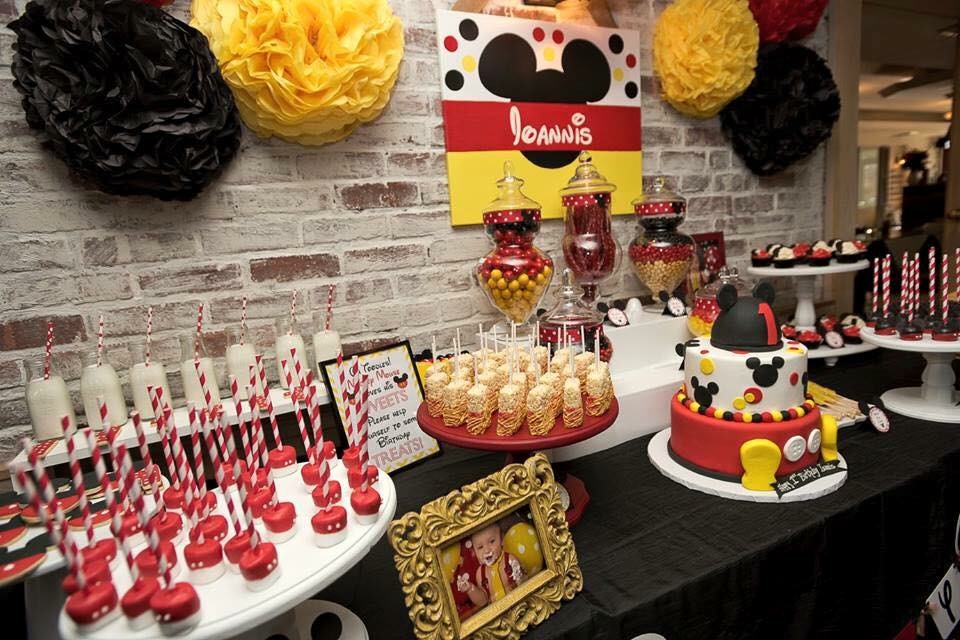 Mickey Mouse themed birthday party